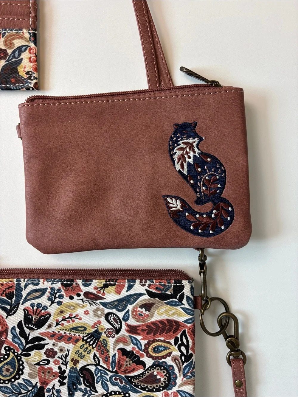 Sakroots 3-Piece Set Crossbody Bag Brown Fox Floral Folk Art Pouch Card Holder‎